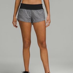 Lululemon low rise speed up shorts 2.5